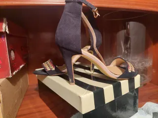 Zapatos de tacón  talla 38