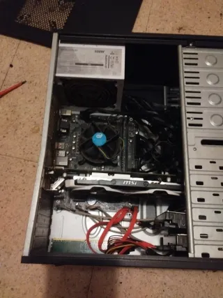 Torre PC Windows 11 9000