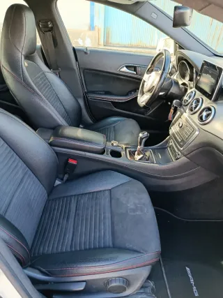Mercedes-Benz Clase CLA 2015