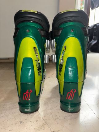 Botas Esquí Nordica 25-25.5 (39-40) nuevas