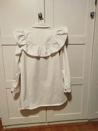Camisa/Sobrecamisa Zara Blanco roto, con volantes