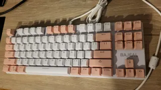 Teclado Mecánico Gaming BAJEAL Rosa/Blanco