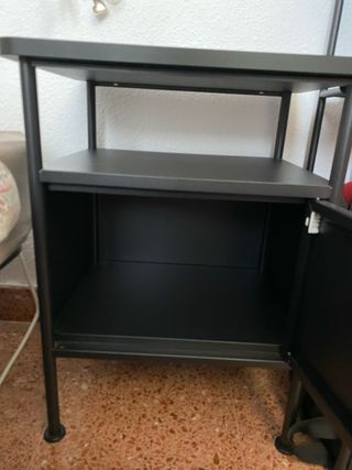 Mesita de noche negra Ikea