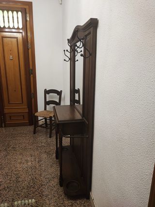 Mueble recibidor con paragüero
