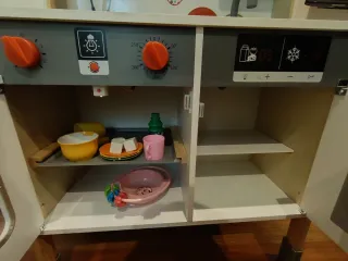 Cocina infantil de juguete