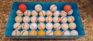 Lote 36 PELOTAS GOLF deporte palos carro