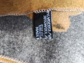 Chal estampado de tulipanes