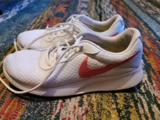 Zapatillas Nike Mujer Blancas Rosas