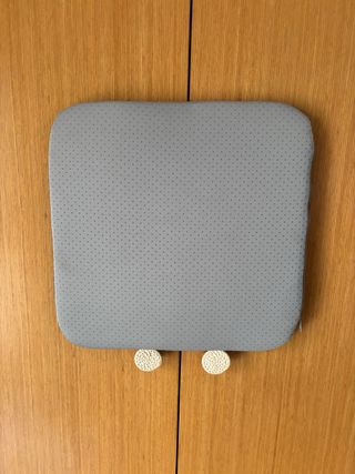 Cojín asiento ergonómico gris antideslizante