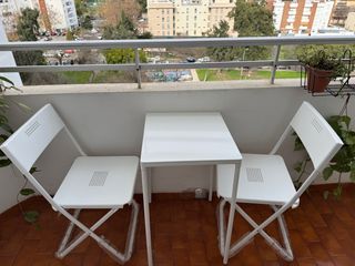 Mesa y 2 Sillas Plegables IKEA