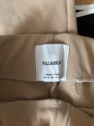 Pantalón tipo malla beige