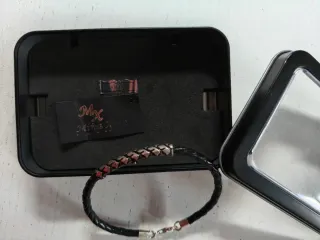 Pulsera  Negra y Plateada