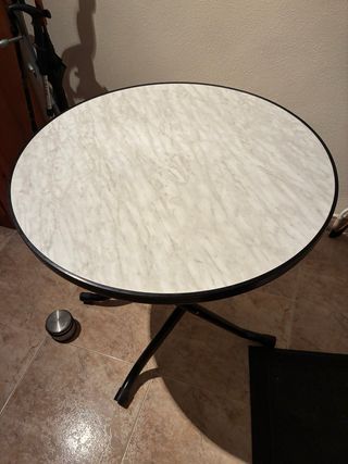 Mesa redonda plegable 70cm