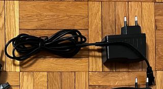 Router LTE Teltonika RUT360 con alimentatore