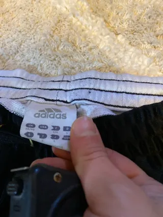 Pantalón Adidas Retro Ancho Negro Blanco Talla L