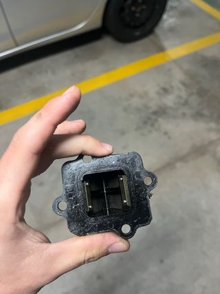 Caja de láminas Yamaha Jog RR Original