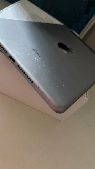 iPad Mini 4 128GB + SIM Negro