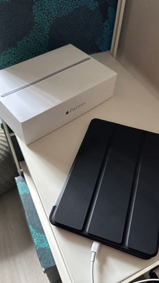 iPad Mini 4 128GB + SIM Negro