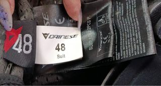 Mono, Guantes y Botas Dainese de Cuero