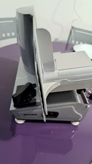 Cortadora de fiambres SEVERIN AS 3915