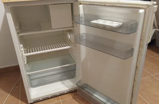 Nevera pequeña marca Balay