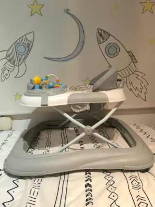 Andador Jane gris y blanco