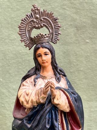 Purísima Concepción policromada, peana metal 37cm