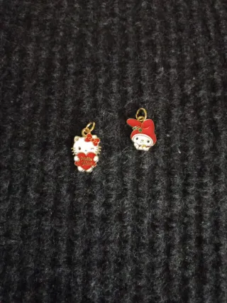 Colgantes My Melody y Hello Kitty