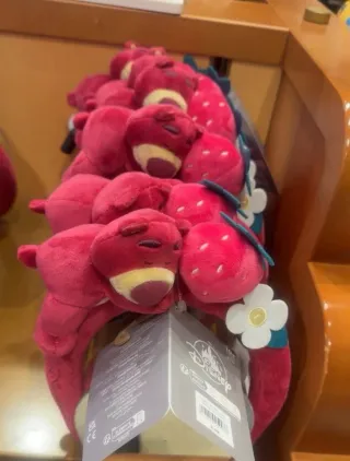 Diadema Lotso Disney. Producto bajo reserva.