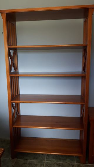 Dormitorio madera maciza