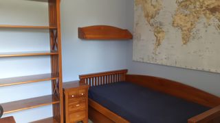 Dormitorio madera maciza
