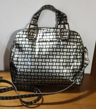 Borsa Armani Jeans vernice intrecciata