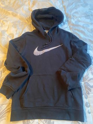 Sudadera Nike Negra con Logo Blanco