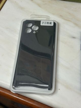 Custodia iPhone 13 Pro Max con design