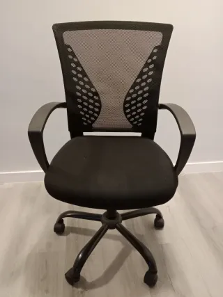 Silla de escritorio negra