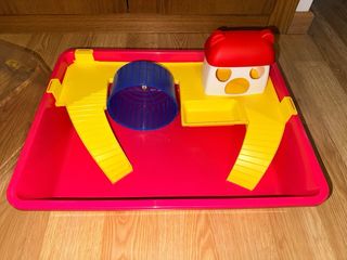 Jaula para hámster con accesorios