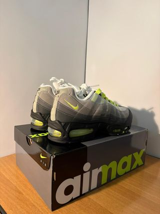 Nike Air Max 95 OG Black/Neon EU 42.5