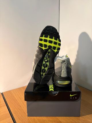 Nike Air Max 95 OG Black/Neon EU 42.5