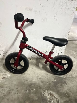 Bici de equilibrio roja RED BULLET