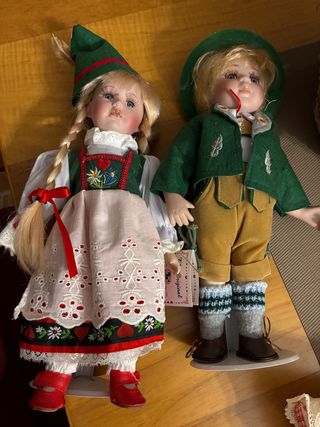 Coppia di Bambole in Porcellana Stile Tedesco