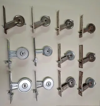 Rullino guidacinghia con molla