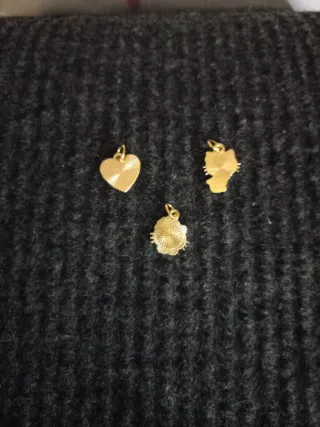 Colgantes Hello Kitty de Metal