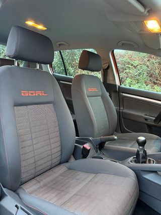 Volkswagen Golf 2006 1.9 TDI