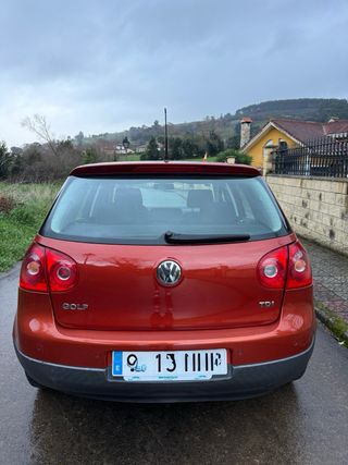 Volkswagen Golf 2006 1.9 TDI