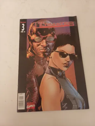 7 cómics The Ultimates. Dos colecciones completas.