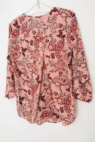 Blusa Stradivarius Estampada Rosa Talla M