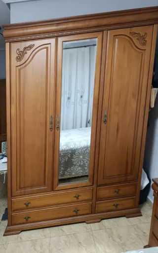 Armario madera maciza 1.50x2.20