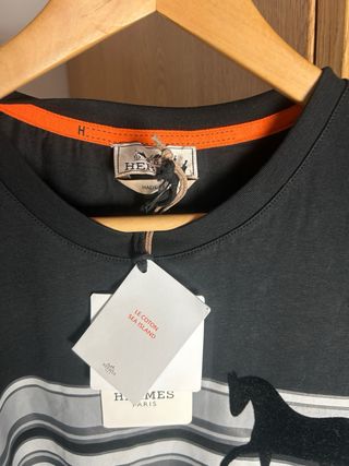 Camiseta Hermes Negra con Caballo