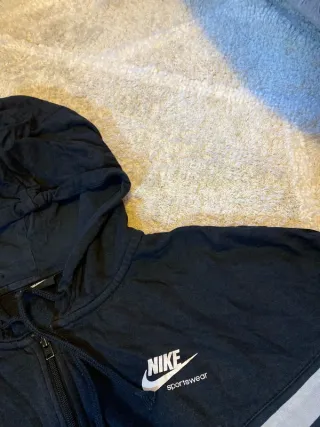 Sudadera Nike cremallera retro deportiva