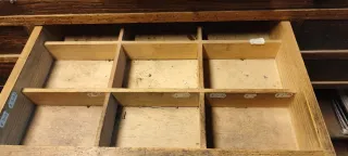 Mostrador de madera maciza